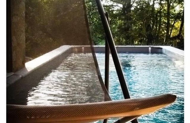 Nonpareil: 4-star holiday home for 10 people, swimming pool, Spa in La Mazère