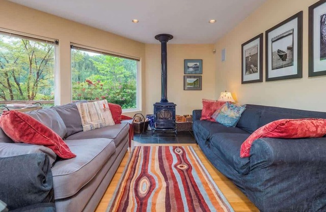 North Lake Waterfront Home