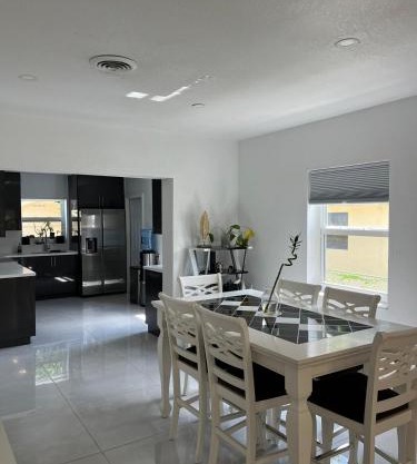 North Miami Vacation Home