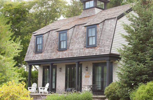 Northeast Harbor Classic Cottage - Pristine and Perfect Location near Acadia