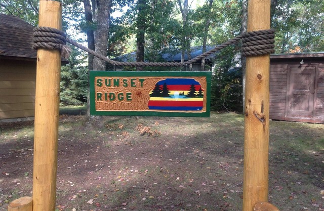 Northeast Michigan Lake Front Cabin (Pet Friendly)