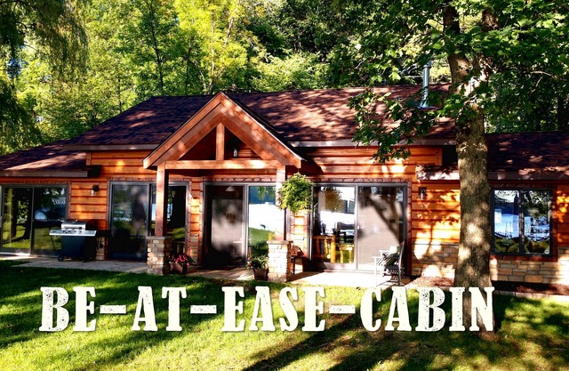 Northwoods Upscale Charming Lakefrt Bone Lk-4 Bedrm-Game Rm-BOOKING SUMMER 2026!