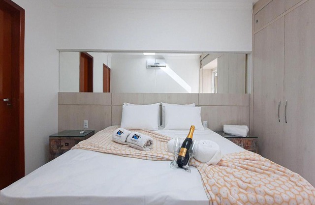 Novo e Confortável Studio 100m praia, 4 Pessoas, Ar Condicionado, Condomínio com piscina, Lava & Seca, WIFI - Beach Place Cumbuco