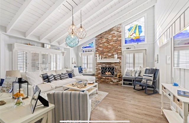 nRare beach find-Steps from Sand, 2 car gar, 3/2+loft, Ocean Views, Hot Tub, AC