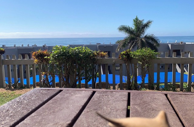 nSeaview, 6 sleeper, secure complex with amenities, direct beach access and WiFi