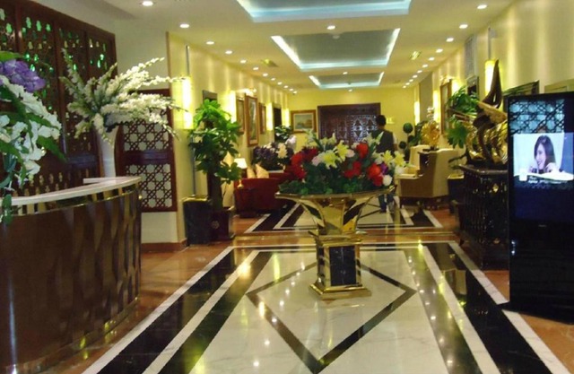 Oasis Hotel