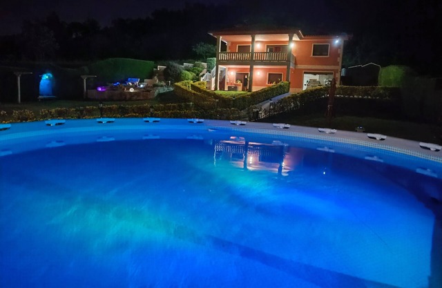 OASIS INN PEDORNES: The Vacation You Deserve! Maximum Comfort and Enjoyment.