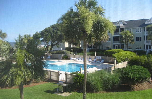 Ocean Breeze Villa - Beautiful Ocean Views!