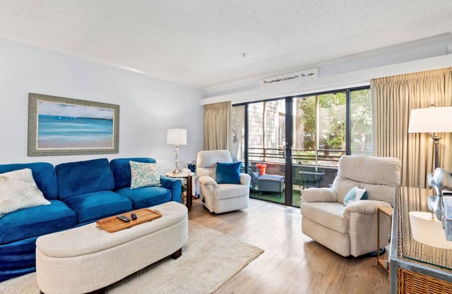 Ocean Creek Plantation Lodge 2 East 2152