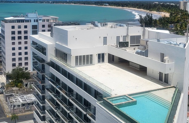 Ocean Front Isla verde Ave 2 bdrm 1.5 Bath Resort style livin Centrally Located.