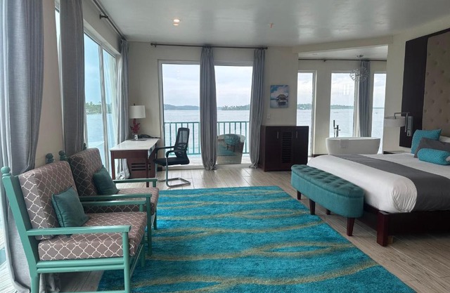 Ocean Sky Bocas Hotel