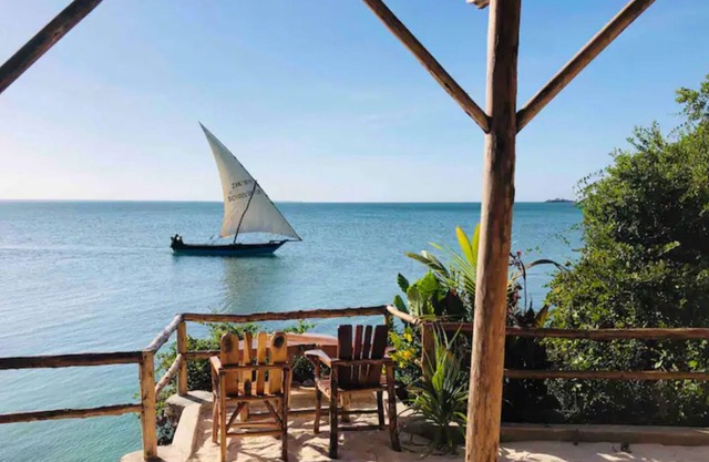 Ocean View Studio at The Adventure Villa+Breakfast