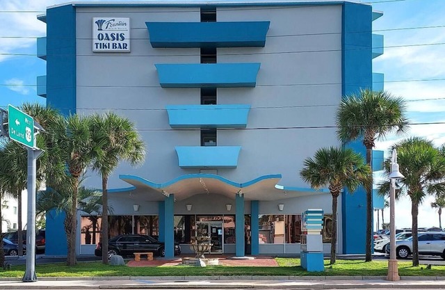 OCEAN VIEW SUITE WITH FULL KITCHEN