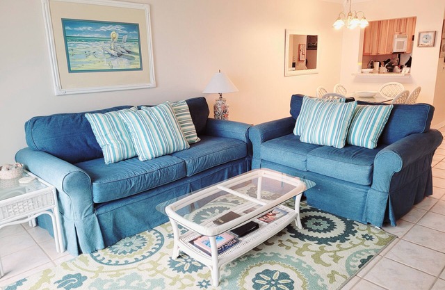 Oceanfront 2 Bedroom Townhouse Summerhouse 260