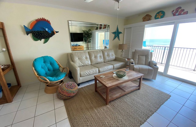 Oceanfront 2 Bedroom Townhouse Summerhouse Unit 406