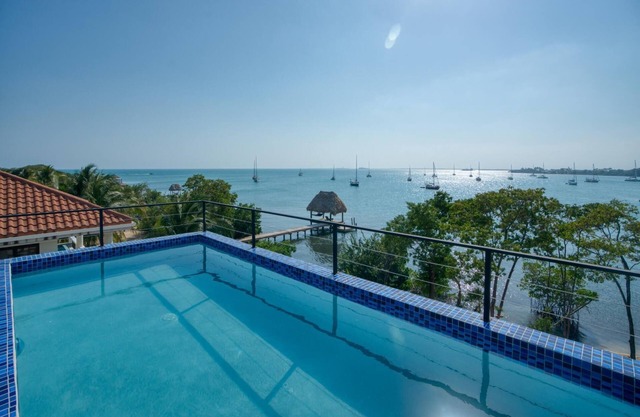Oceanfront 5 Bedroom Private Island Villa w/Pool