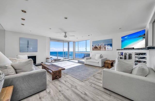 ❤️❤️Oceanfront Bliss: Pool, Jacuzzi, No Highway Noise!❤️❤️