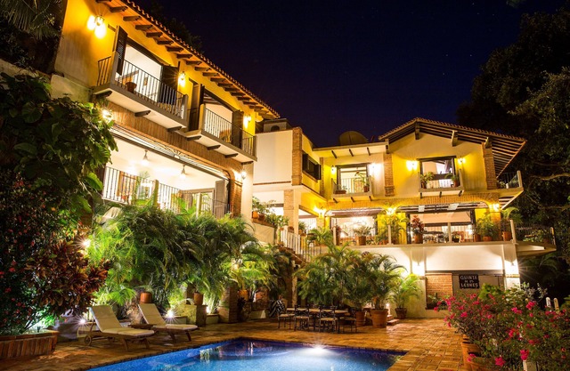 Oceanfront Conchas Chinas -Spectacular Hacienda Estate -Chef/Staffed