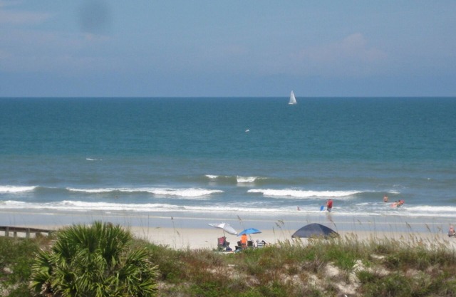 Oceanfront Condo incredible view in Quail Hollow, 10min from Historic District.
