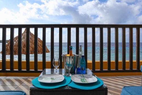 Oceanfront Luxury Living - 2 Bedroom Condo