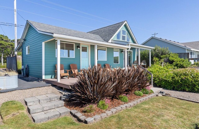 Oceanfront- Sea Gem Cottage