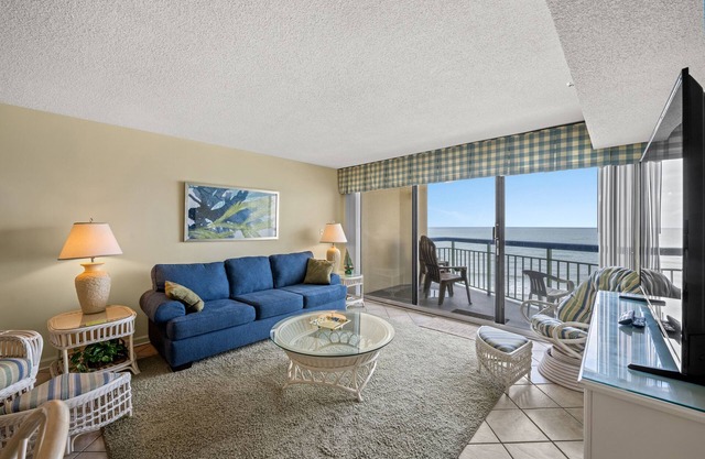Oceans 814 - Ocean Front 1 Bedroom Condo in Cherry Grove