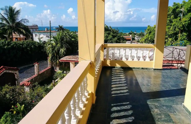 Oceanview Villa Walk to the beach