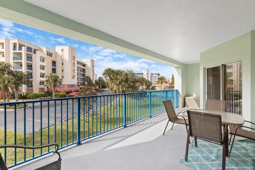 Oceanwalk 1-203