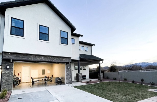 Ocotillo Springs 49| Private Heated Pool & Spa | 5 Bedroom & 5.5 Bath