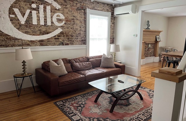 Ode 2 Cville| Lux Extended Stay Apartment in Downtown Belmont
