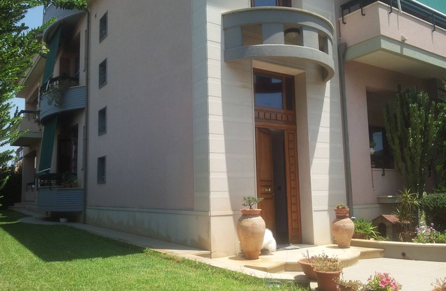 of "Pantanello" Elegant apartment in villa 150 meters from the fabulous beach.
