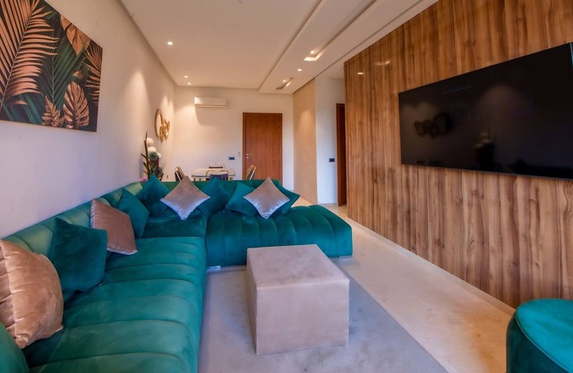 Oh my Bnb: Appart Luxueux Dans un Domaine Golfique