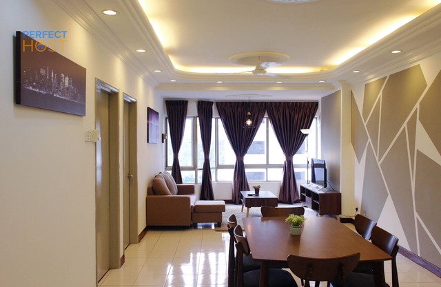 OKR #6 |Ample 3BR in Old Klang Road @ Pearl Point