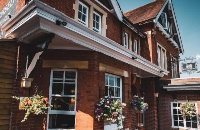 Old Railway Hotel porton