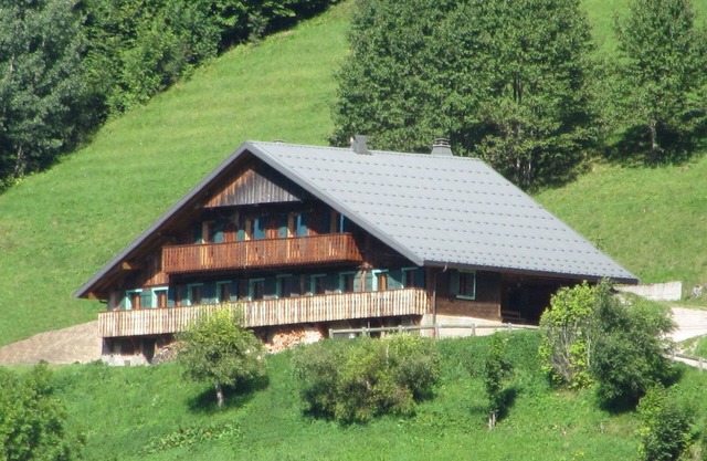 Old Savoyard chalet renovated comfortable (See our Video Presentation)