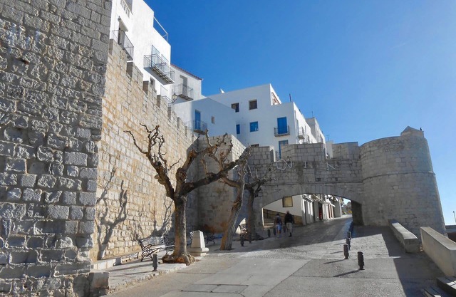 Old town house of Peñíscola, next to Bufador