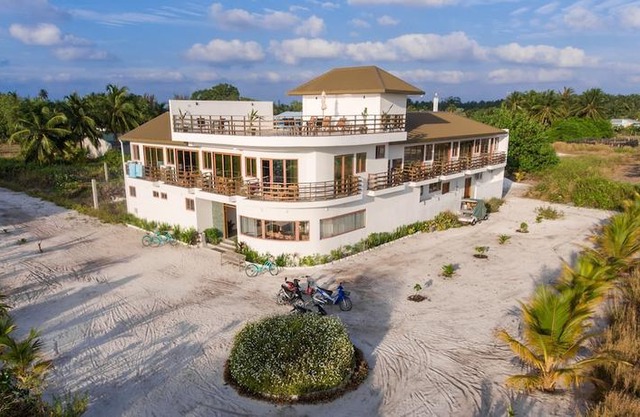 Olive Goidhoo