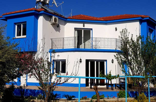 Olive Tree Villa 3 Double Bedrooms With Spectacular Mountain Sea View