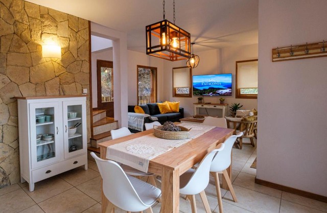 Oliver Mountain Home Green