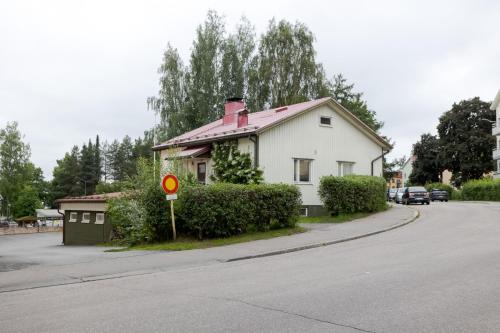 Omakotitalo Jyväskylän keskustassa