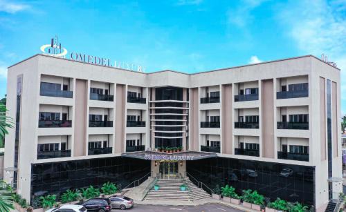 Omedel Luxury Hotel