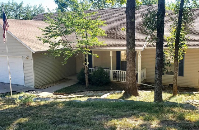 ON THE ISLAND! HOT TUB! Huge 12x40 deck!