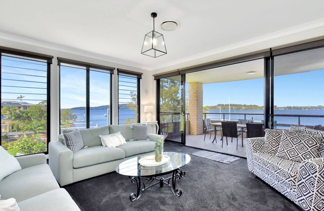 On The Water's Edge at Fishing Point