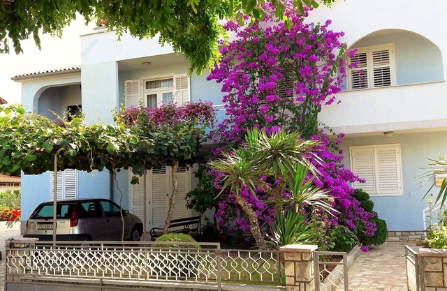 One-Bedroom Apartment Aldo II