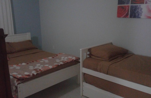 One Bedroom Apartment fully furnished and self catering