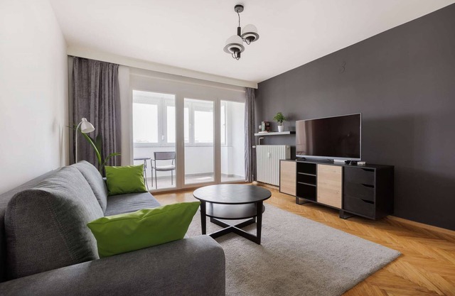 One bedroom apartment with terrace in the city centre