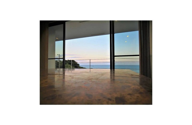 One building with BBQ ocean view and jacuzzi can b /Nanjo Okinawa