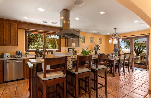 One-of-a-Kind Lakeside Gated Winery Casita Rental on Private Estate