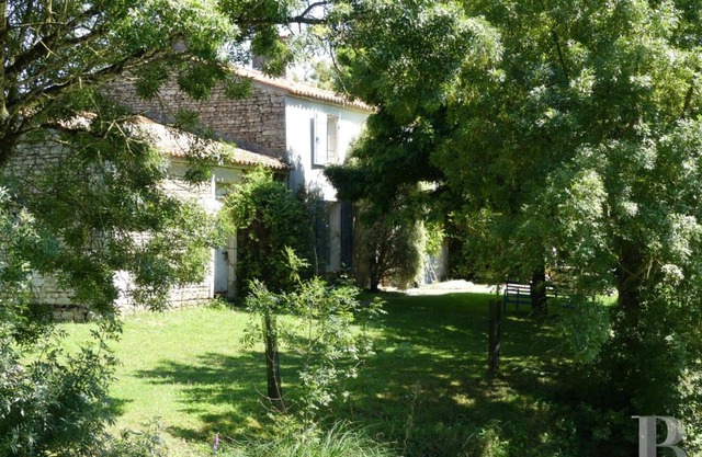 ONEIRO NISOS