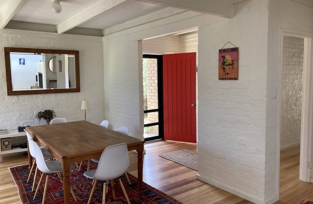 Only a short walk to the ocean beach - the perfect base to explore the Peninsula